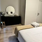 Cosy Apartment In The Hague!