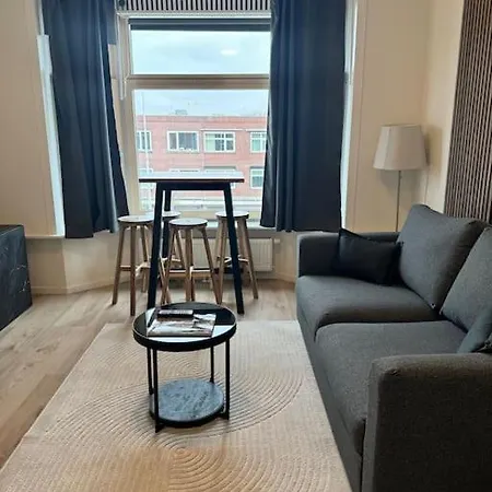 Cosy In The Hague! Gasthof Den Haag